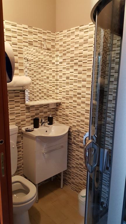 Azzano San Paolo B&B Bed& Fly - Mamma Mia חדר תמונה